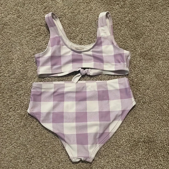 Girls two piece bikini 👙 - Picture 2 of 3